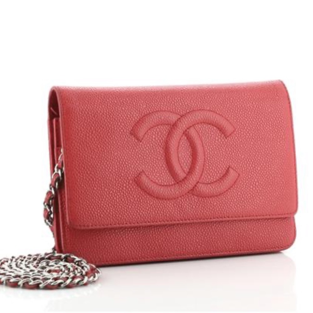 Red Chanel caviar wallet on chain